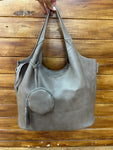 Bolso hobo grande con neceser extraíble