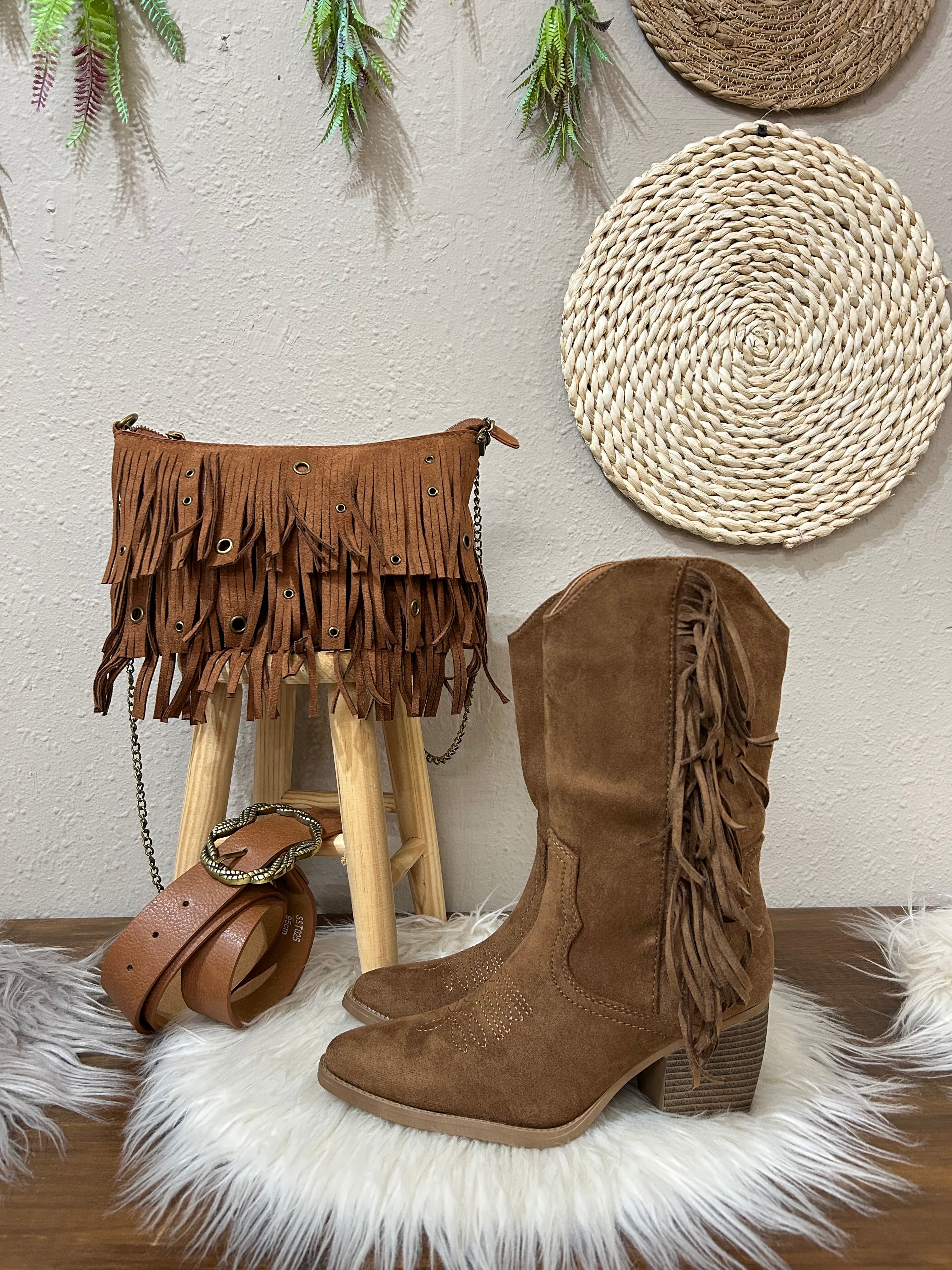 Botas cowboy marrón con flecos