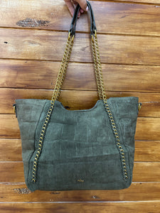 Bolso shopper grande con cadenas doradas