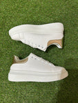 Deportiva casual blanca