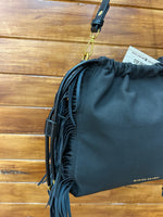 Bolso estilo hobo con cierre de cuerda