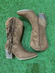 Botas cowboy marrón con flecos