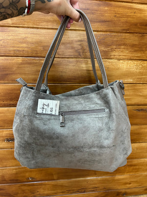 Bolso shopper con detalles metálicos efecto ante